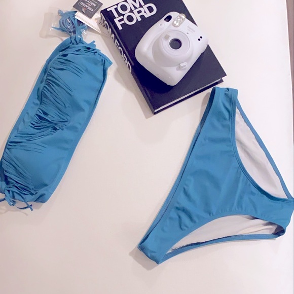 Hula Honey | Two piece | L - Picture 2 of 3